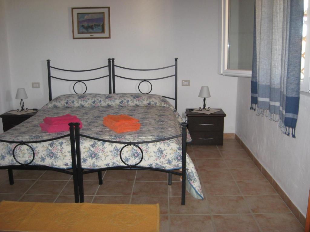Agriturismo La Barca In Secca Olmedo Room photo
