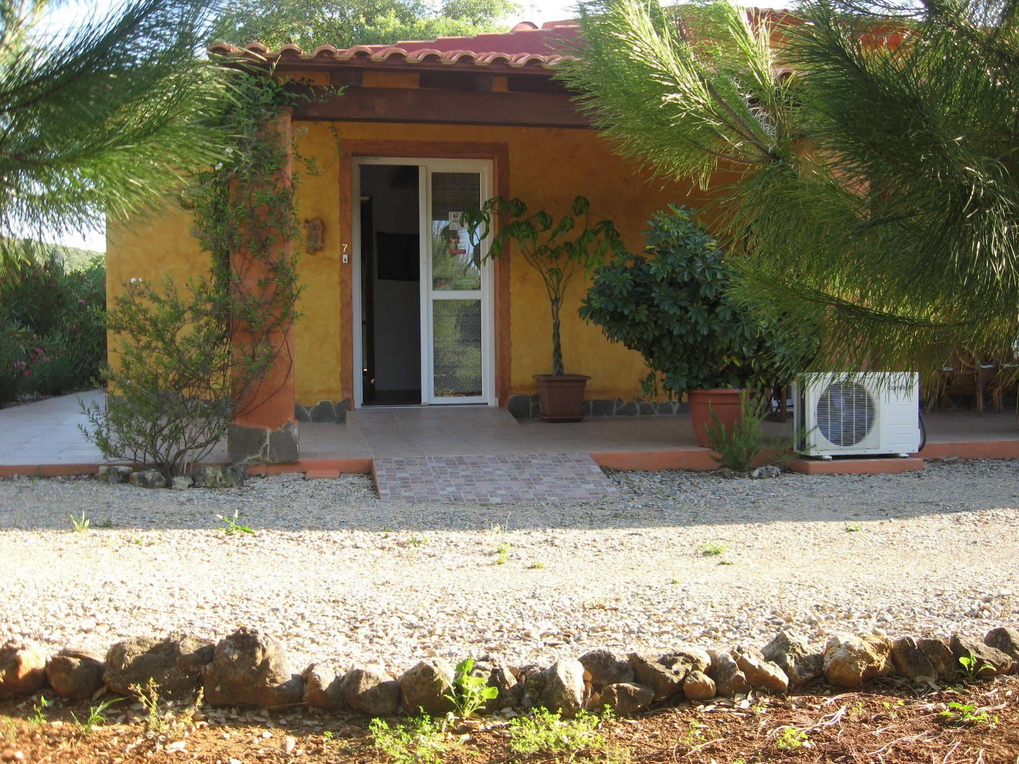 Agriturismo La Barca In Secca Olmedo Exterior photo
